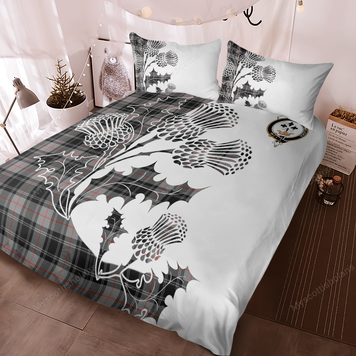 Moffat Tartan Crest Bedding Set - Thistle Style