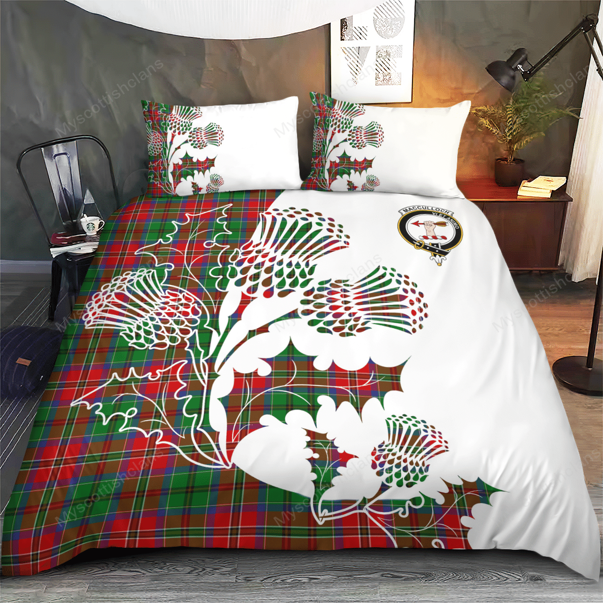 MacCulloch (McCulloch) Tartan Crest Bedding Set - Thistle Style