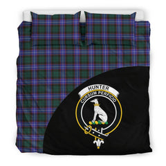 Hunter Modern Tartan Crest Wave Bedding Set