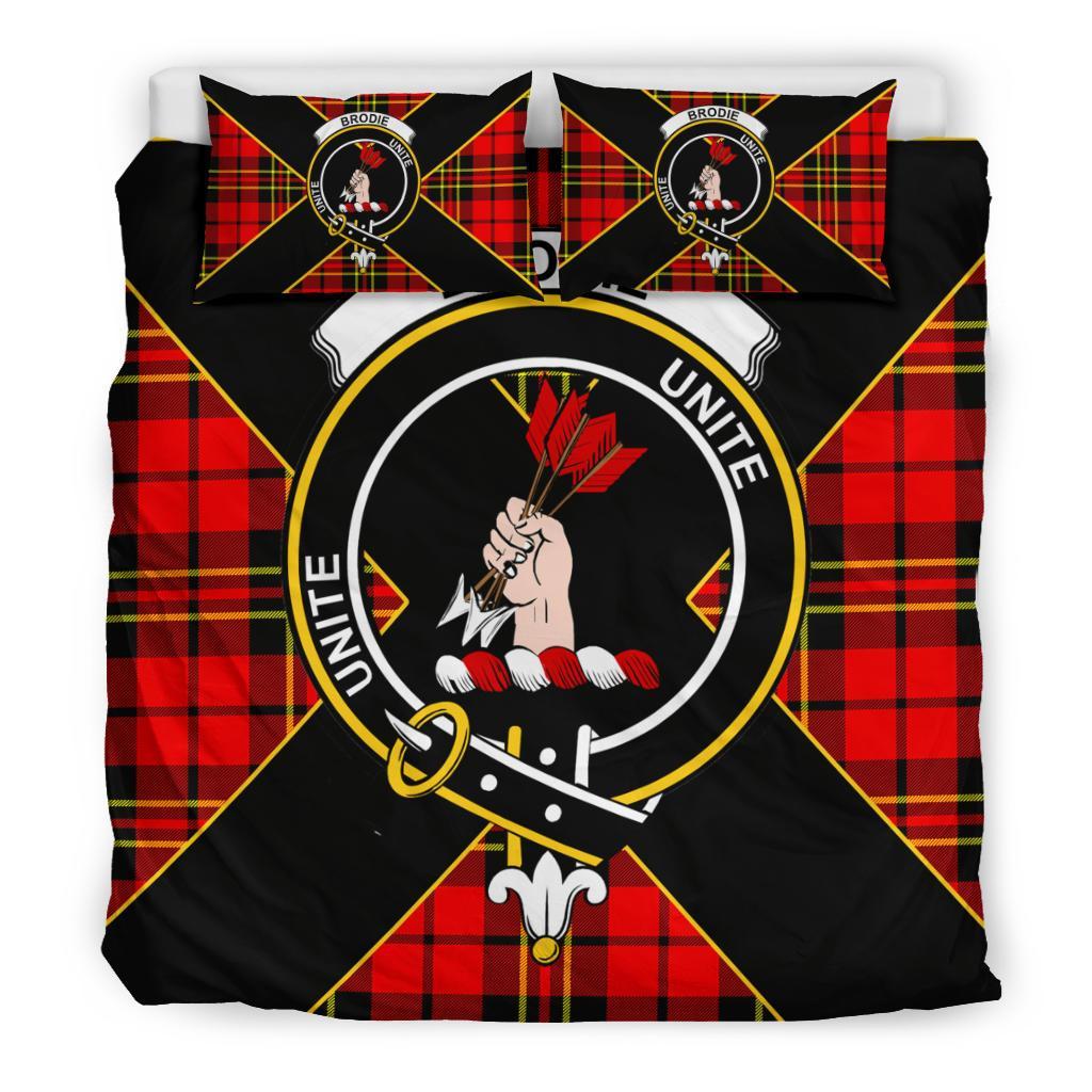 Brodie Tartan Crest Bedding Set - Luxury Style