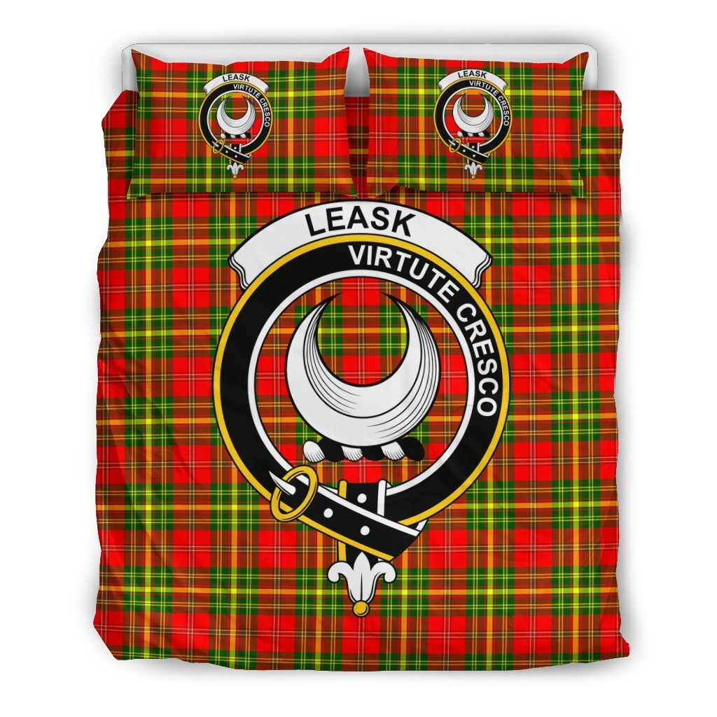 Leask Family Tartan Crest Bedding Set