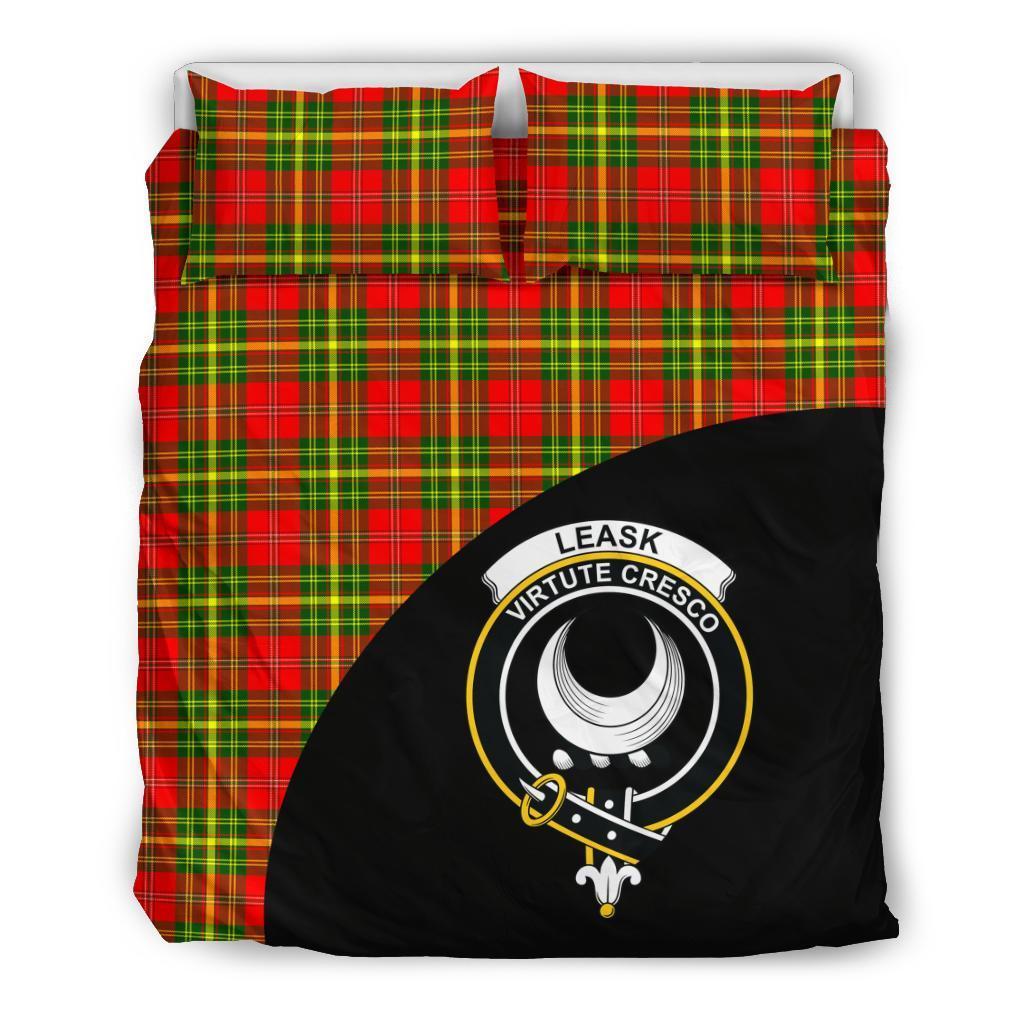 Leask Family Tartan Crest Wave Style Bedding Set