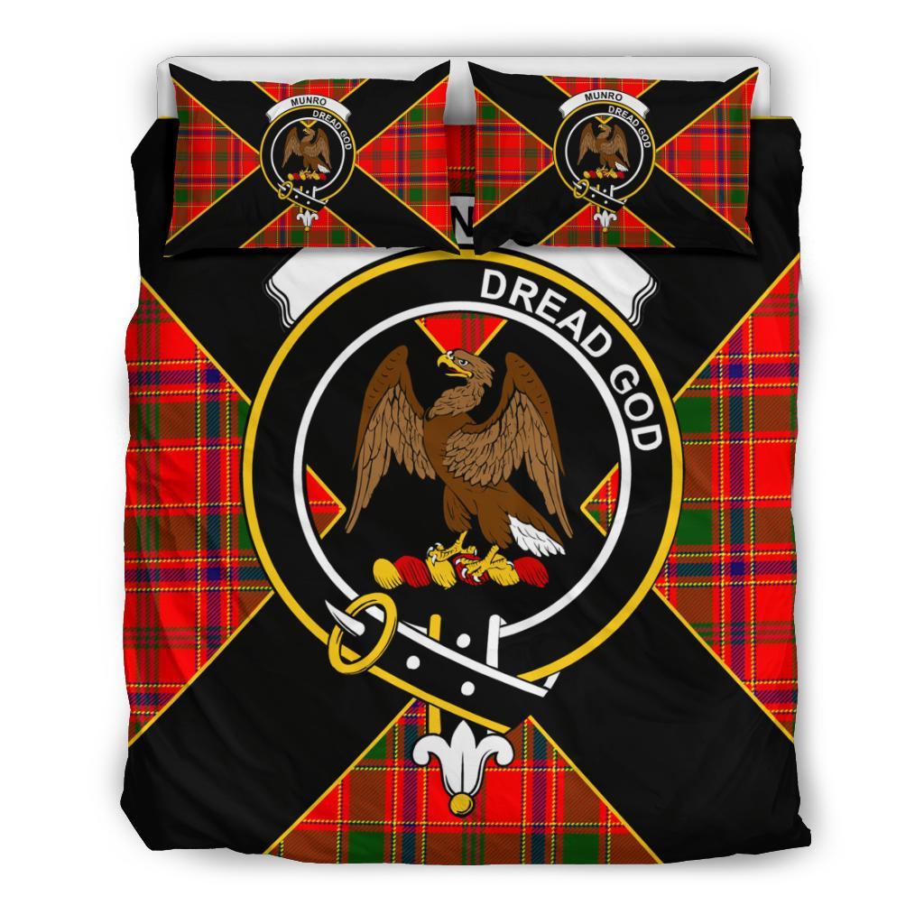 Munro Tartan Crest Bedding Set - Luxury Style