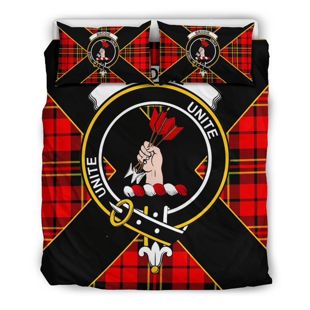 Brodie Tartan Crest Bedding Set - Luxury Style