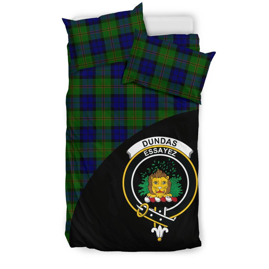 Dundas Modern Family Tartan Crest Wave Style Bedding Set