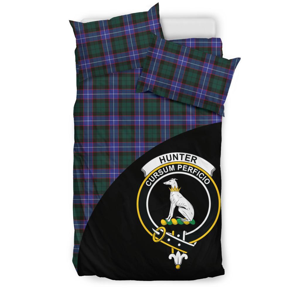 Hunter Modern Tartan Crest Wave Bedding Set