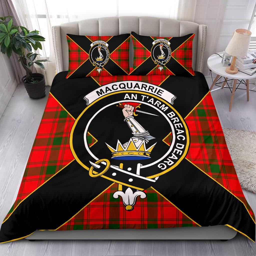 MacQuarrie Tartan Crest Bedding Set - Luxury Style