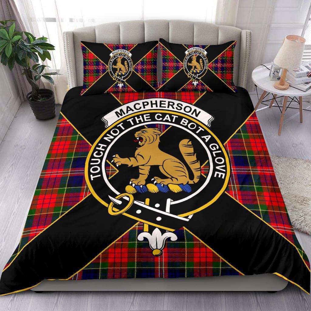 MacPherson Tartan Crest Bedding Set - Luxury Style