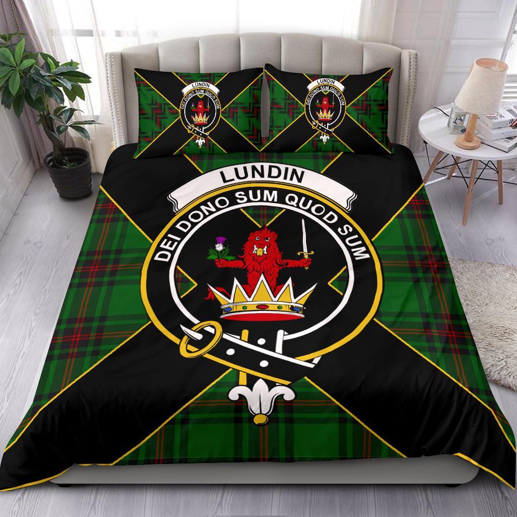 Lundin Tartan Crest Bedding Set - Luxury Style