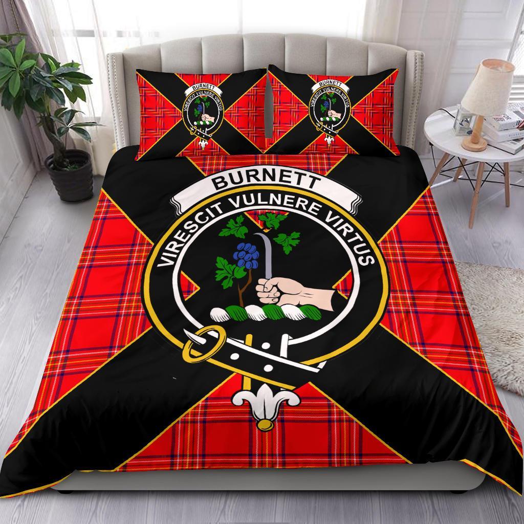 Burnett Tartan Crest Bedding Set - Luxury Style