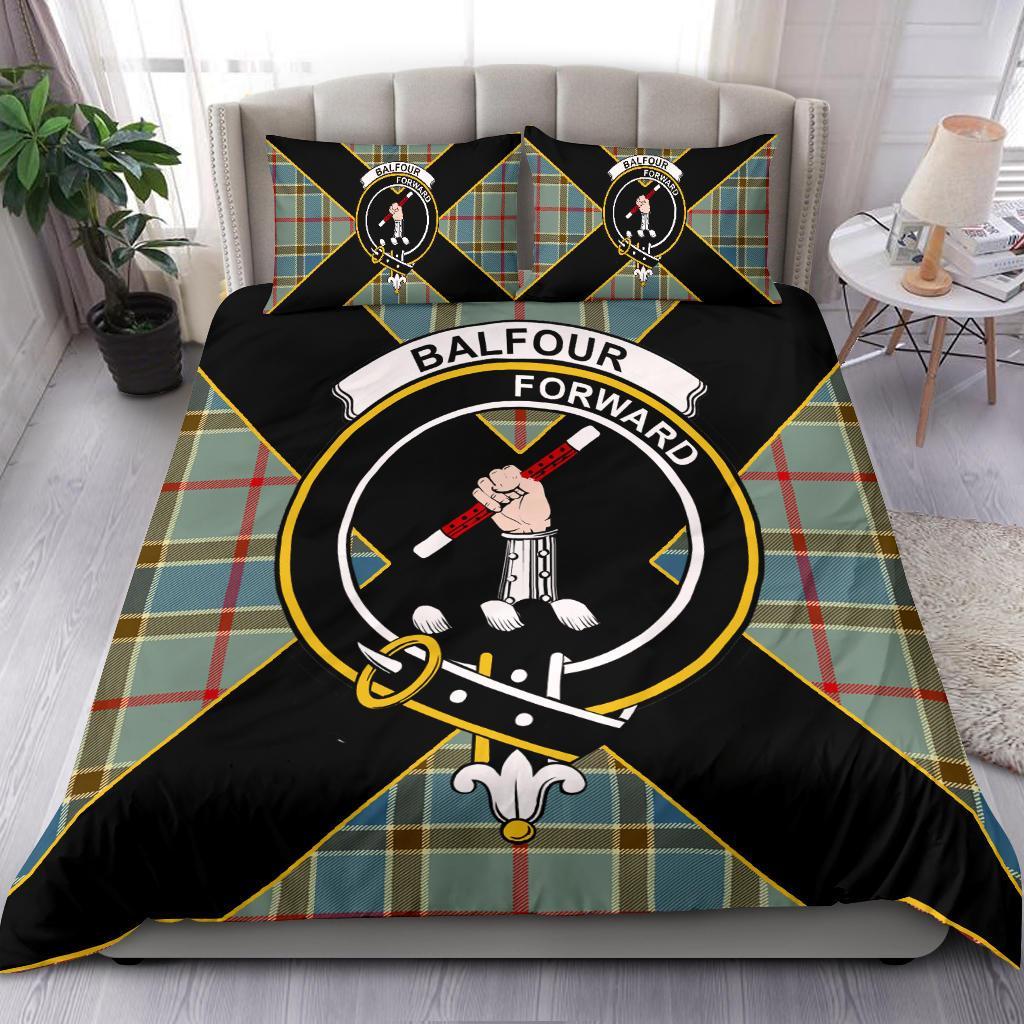 Balfour Tartan Crest Bedding Set - Luxury Style