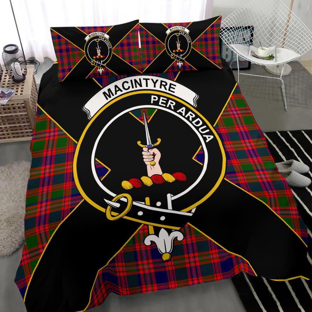 MacIntyre Tartan Crest Bedding Set - Luxury Style