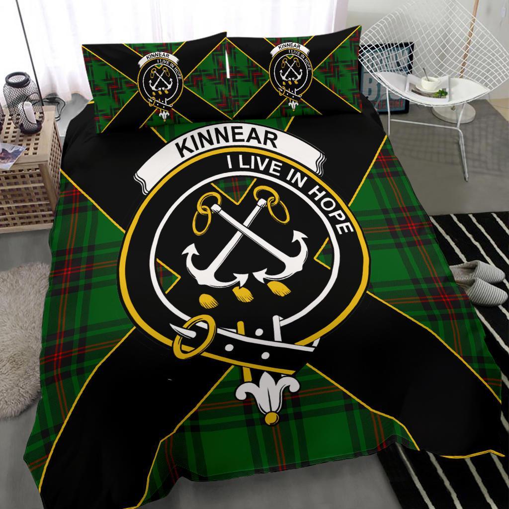 Kinnear Tartan Crest Bedding Set - Luxury Style