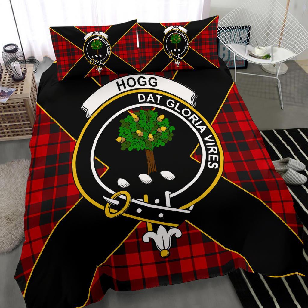 Hogg (or Hog) Tartan Crest Bedding Set - Luxury Style