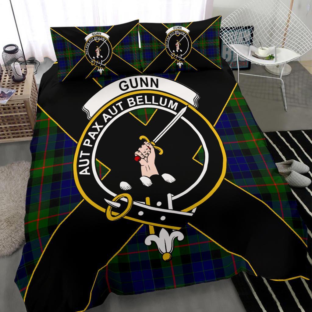 Gunn Tartan Crest Bedding Set - Luxury Style