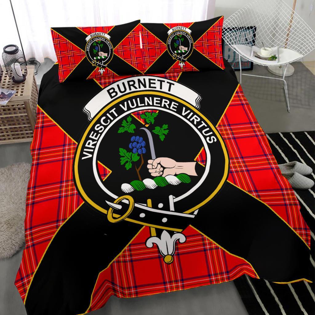 Burnett Tartan Crest Bedding Set - Luxury Style