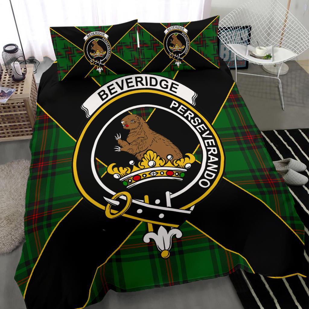 Beveridge Tartan Crest Bedding Set - Luxury Style