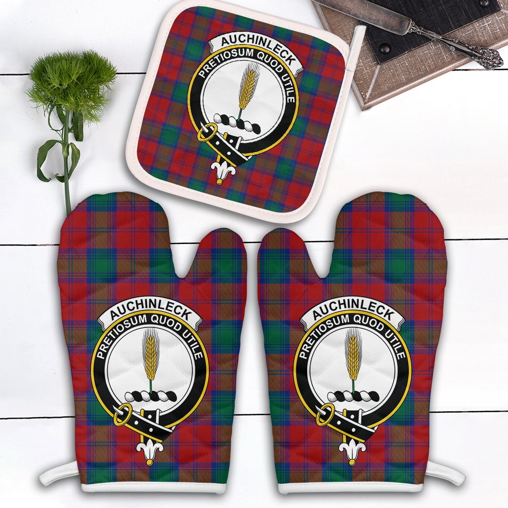 Auchinleck Tartan Crest Oven Mitt And Pot Holder (2 Oven Mitts + 1 Pot Holder)