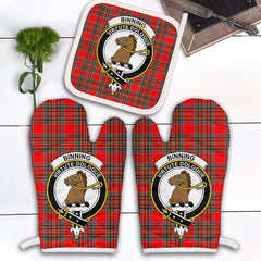 Binning Tartan Crest Oven Mitt And Pot Holder (2 Oven Mitts + 1 Pot Holder)