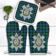 Blackwatch Ancient Tartan Crest Oven Mitt And Pot Holder (2 Oven Mitts + 1 Pot Holder)