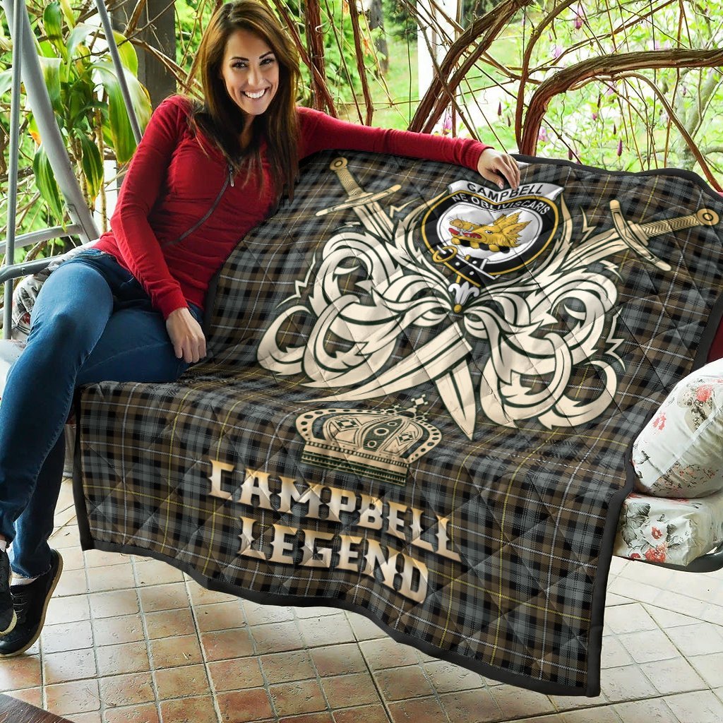 Campbell Argyll Weathered Tartan Crest Legend Gold Royal Premium Quilt