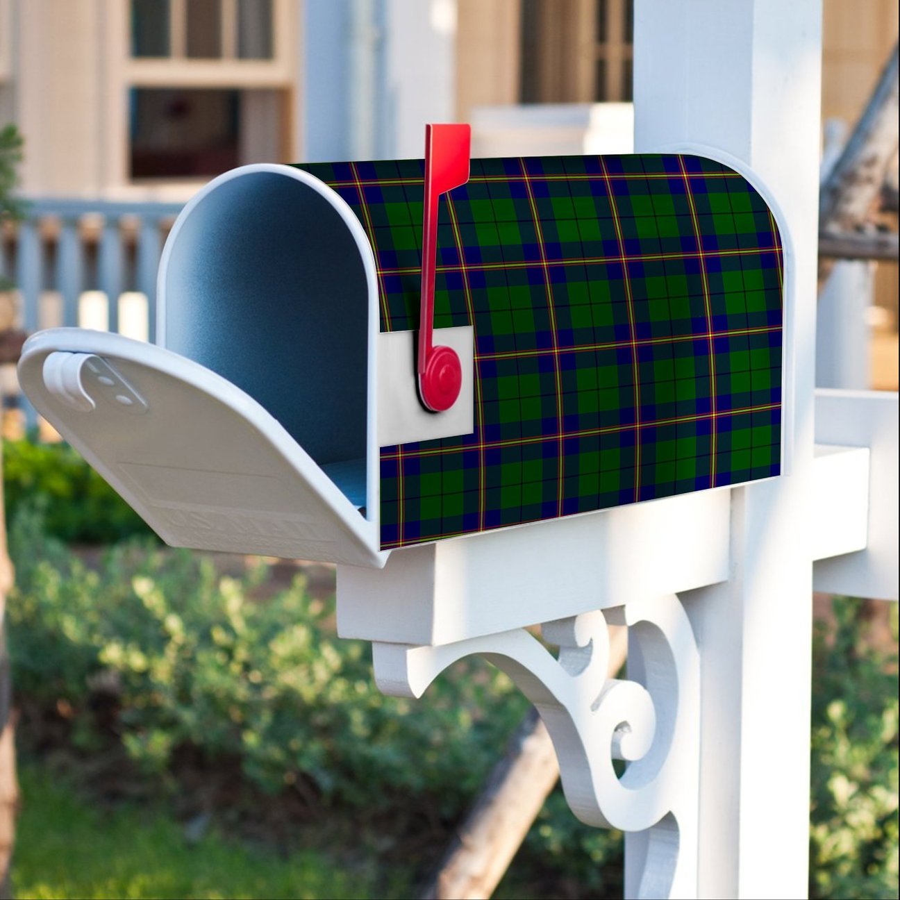 Carmichael Modern Tartan Crest Mailbox