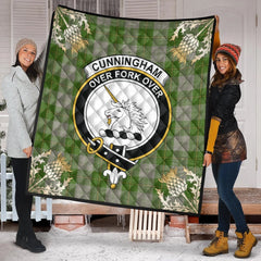 Cunningham Dress Green Dancers Tartan Crest Premium Quilt - Gold Thistle Style