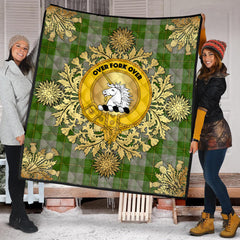 Cunningham Dress Green Dancers Tartan Crest Premium Quilt - Gold Thistle Style