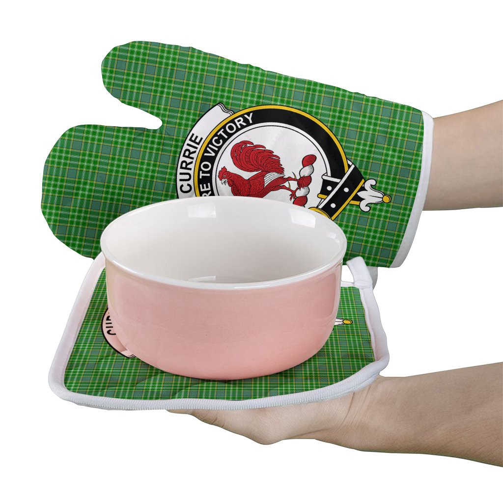 Currie Tartan Crest Oven Mitt And Pot Holder (2 Oven Mitts + 1 Pot Holder)