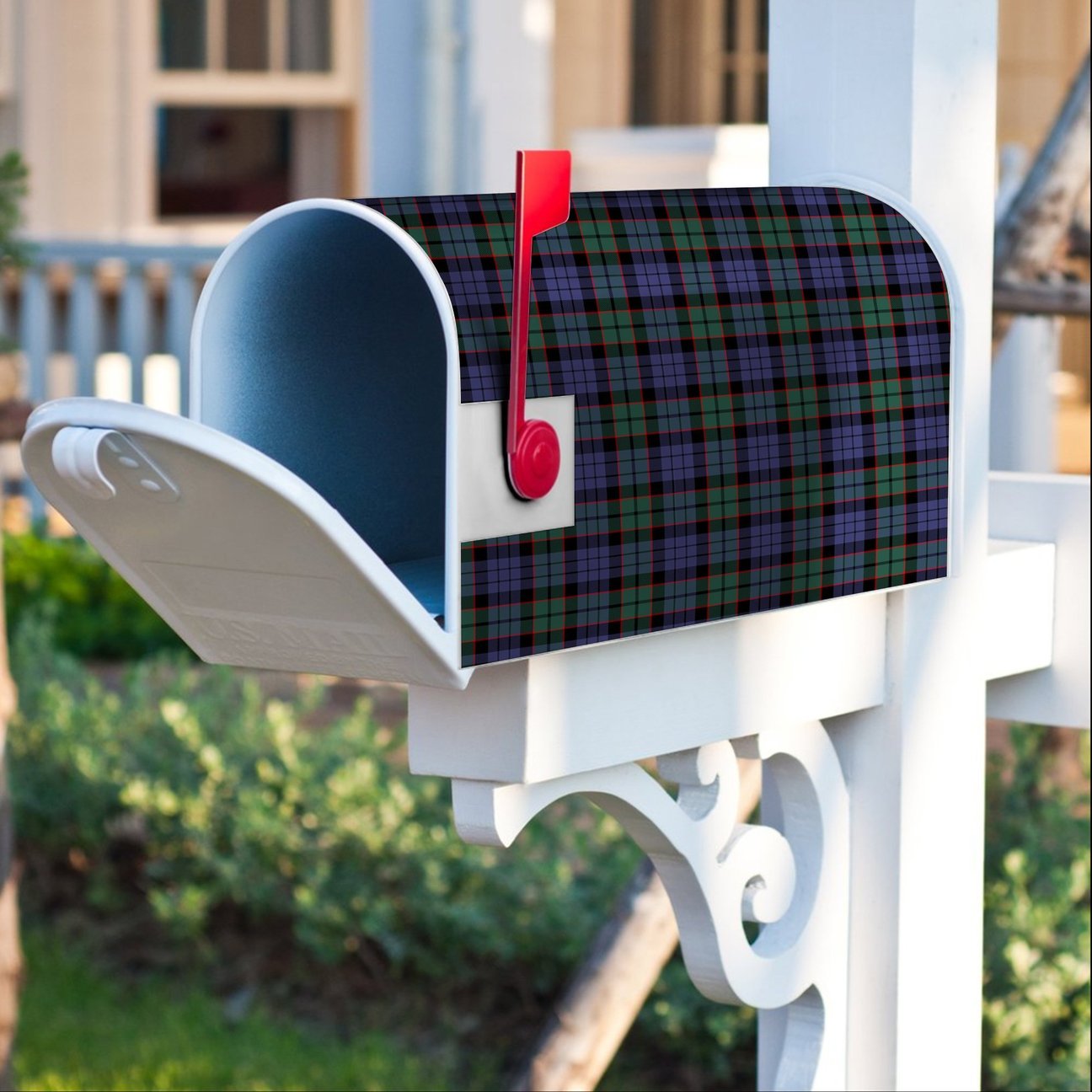 Fletcher Modern Tartan Crest Mailbox