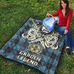 Garden Tartan Crest Legend Gold Royal Premium Quilt