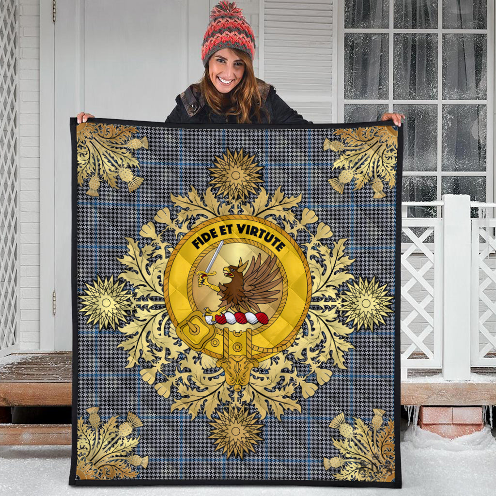 Gladstone Tartan Crest Premium Quilt - Gold Thistle Style