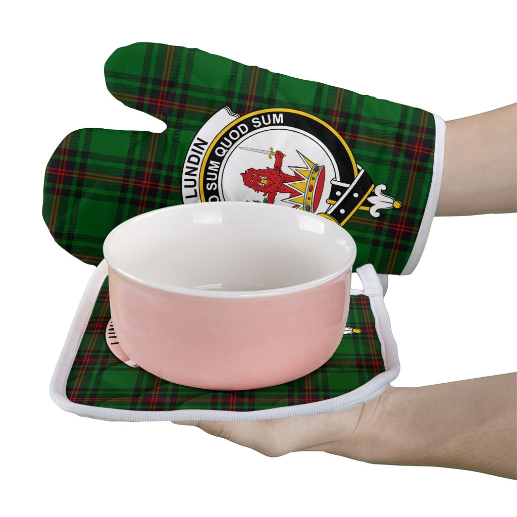 Lundin Tartan Crest Oven Mitt And Pot Holder (2 Oven Mitts + 1 Pot Holder)