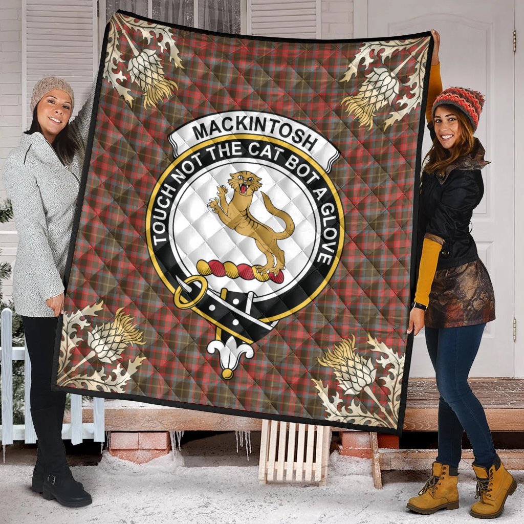 MacKintosh Hunting Weathered Tartan Crest Premium Quilt - Gold Thistle Style