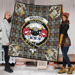 MacLeod of Harris Weathered Tartan Crest Premium Quilt - Gold Thistle Style