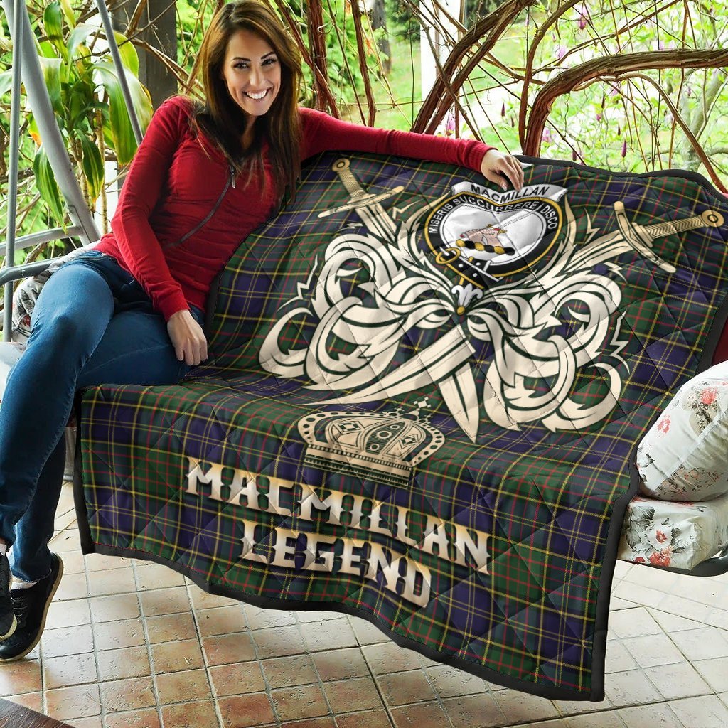 MacMillan Hunting Modern Tartan Crest Legend Gold Royal Premium Quilt