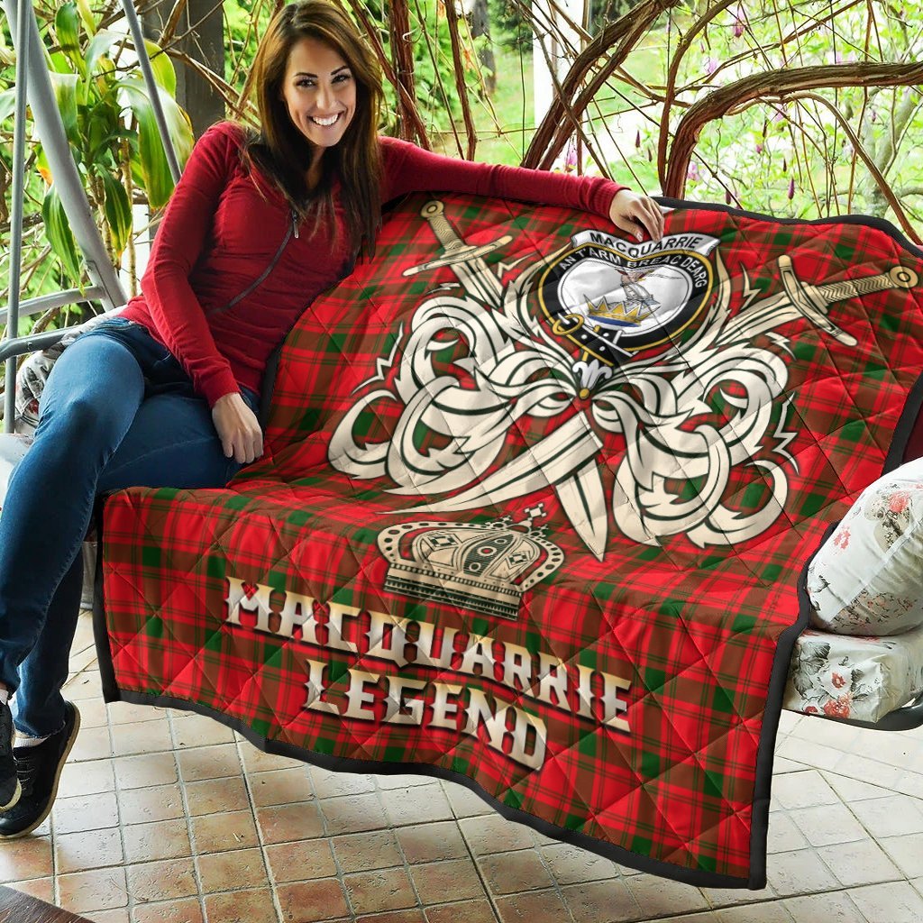 MacQuarrie Modern Tartan Crest Legend Gold Royal Premium Quilt