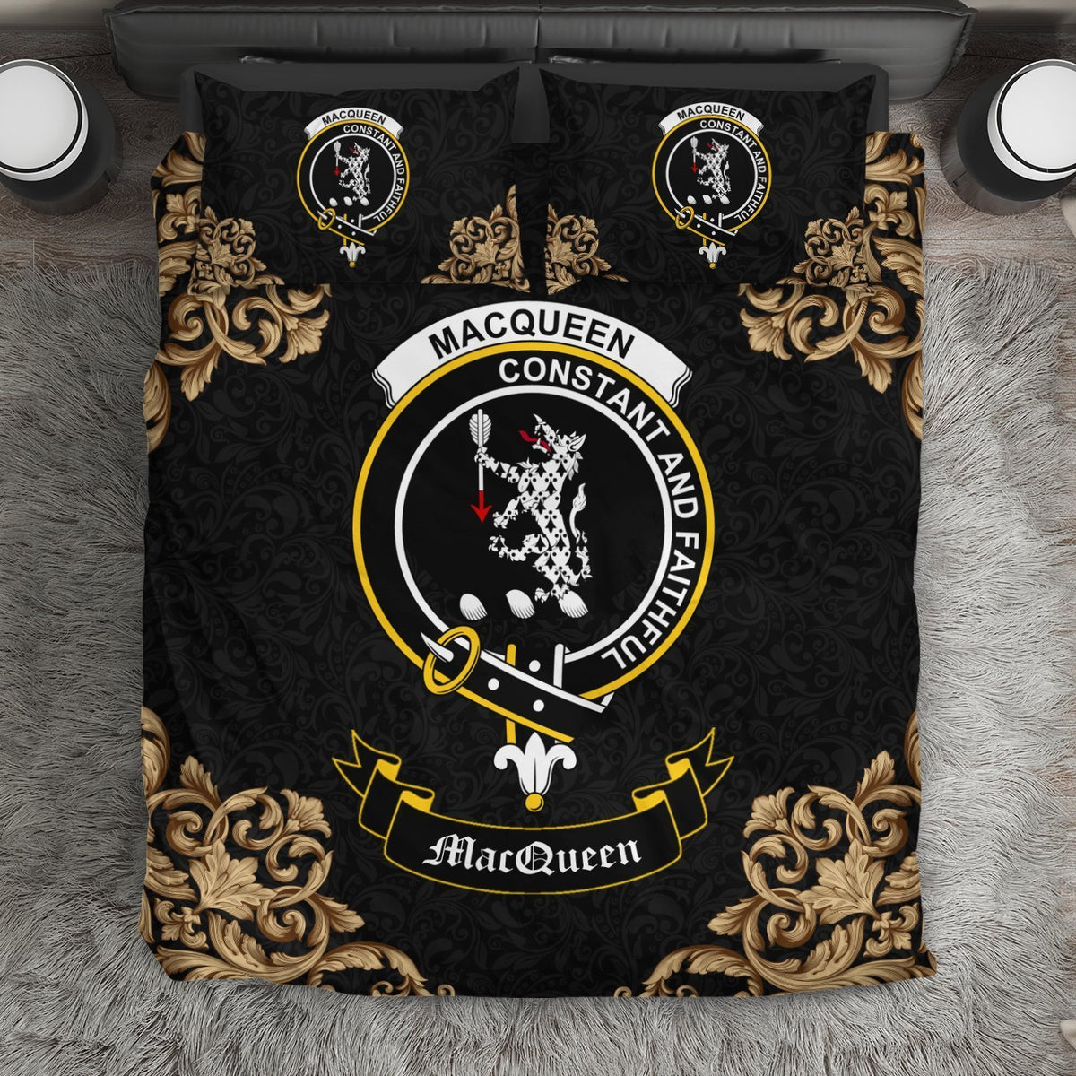 MacQueen Crest Black Bedding Set