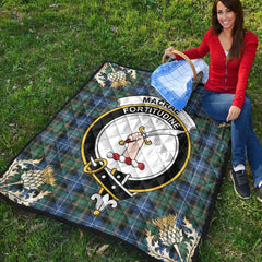 MacRae Hunting Ancient Tartan Crest Premium Quilt - Gold Thistle Style