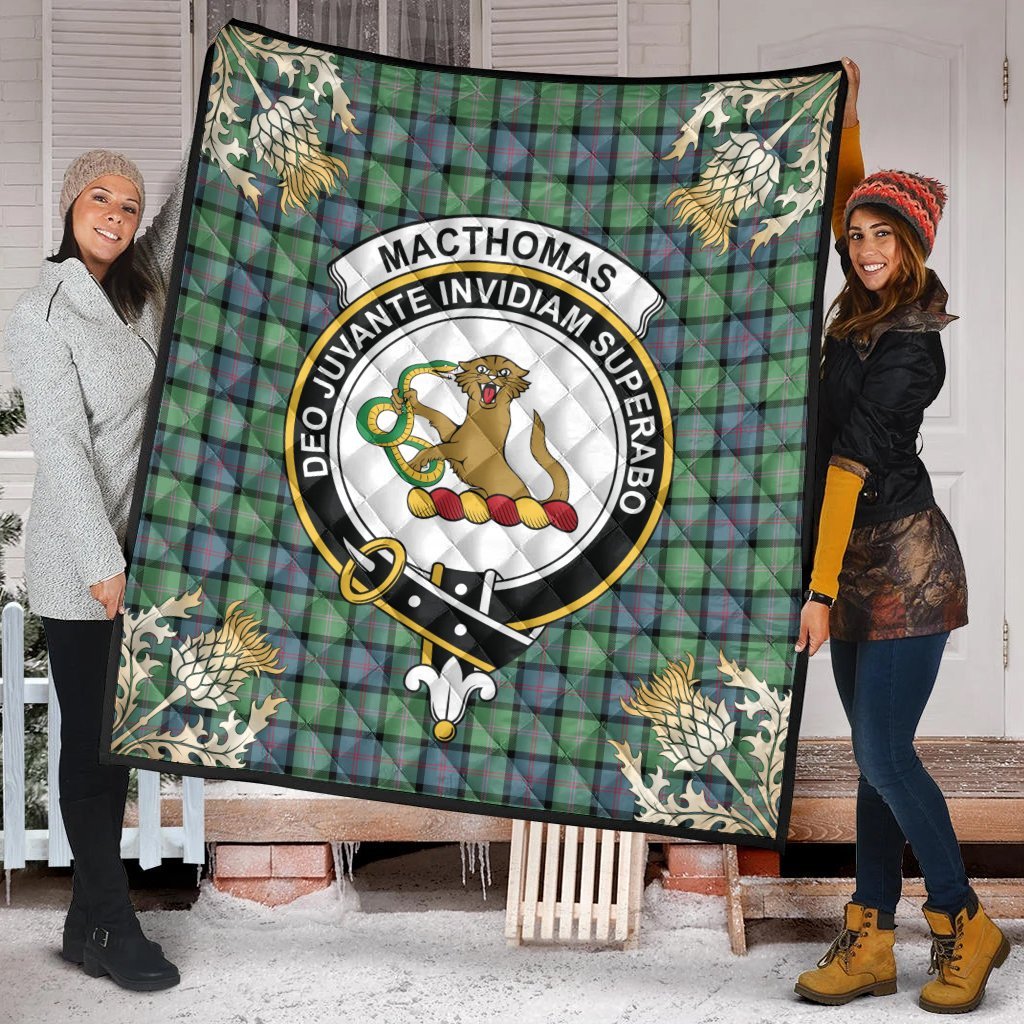 MacThomas Ancient Tartan Crest Premium Quilt - Gold Thistle Style