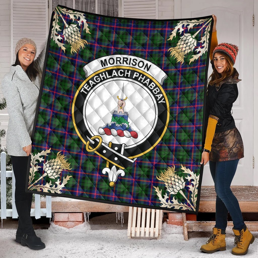 Morrison Modern Tartan Crest Premium Quilt - Gold Thistle Style