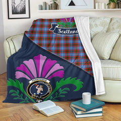 Pennycook Tartan Crest Premium Blanket - Thistle Style