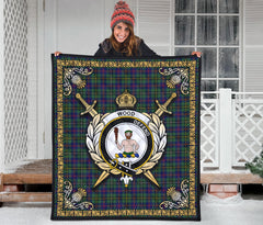 Wood Tartan Crest Premium Quilt - Celtic Thistle Style