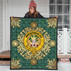 Ross Hunting Ancient Tartan Crest Premium Quilt - Gold Thistle Style