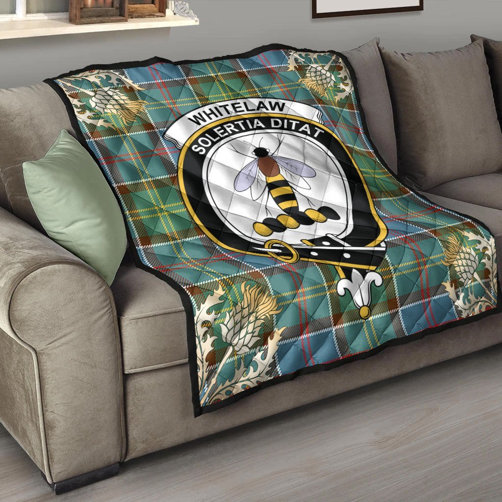 Whitelaw Tartan Crest Premium Quilt - Gold Thistle Style