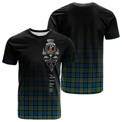 Colquhoun Ancient Tartan Crest T-shirt - Alba Celtic Style