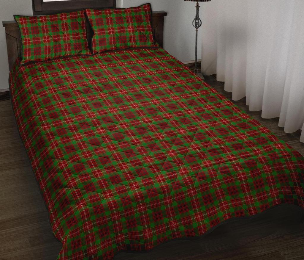 Ainslie Tartan Quilt Bed Set