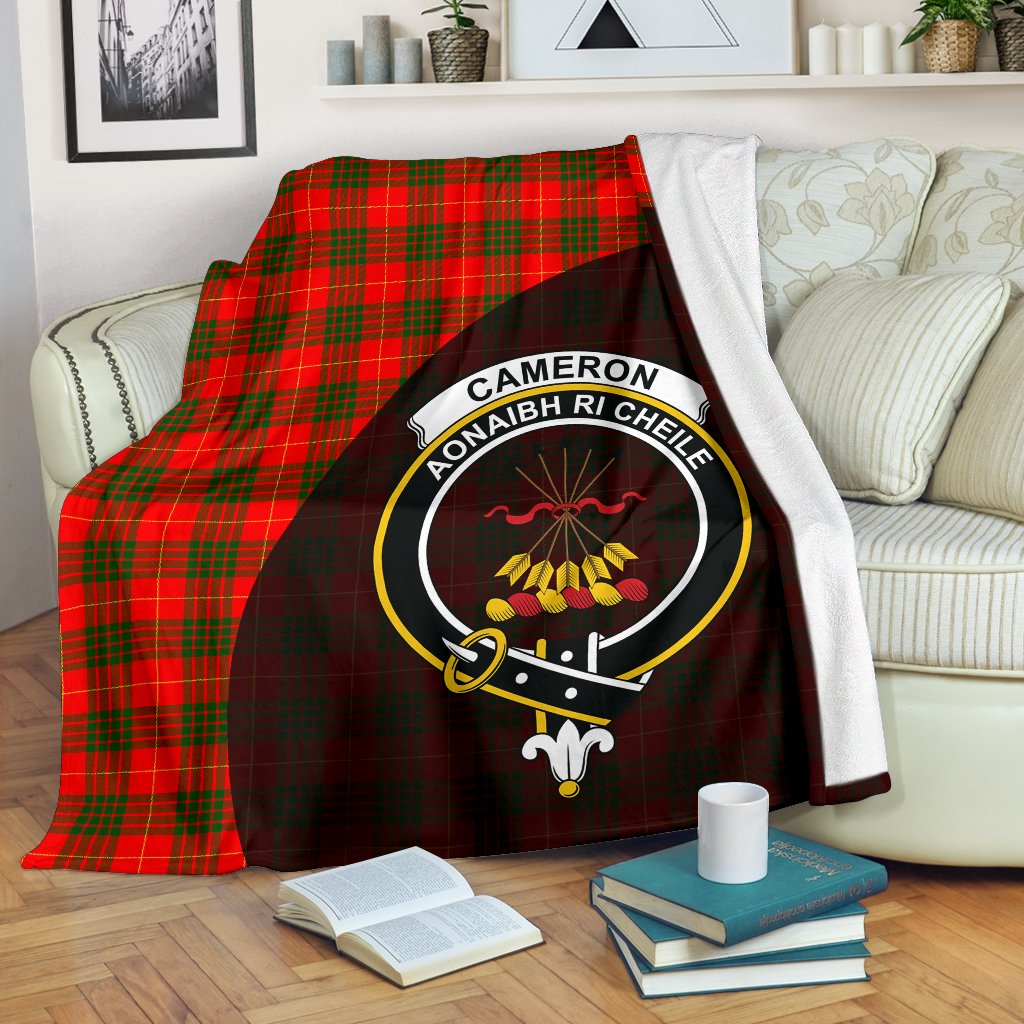 Cameron Modern Tartan Crest Blanket Wave Style