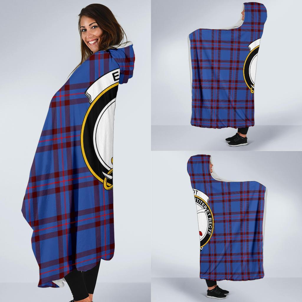 Elliot Tartan Crest Hooded Blanket