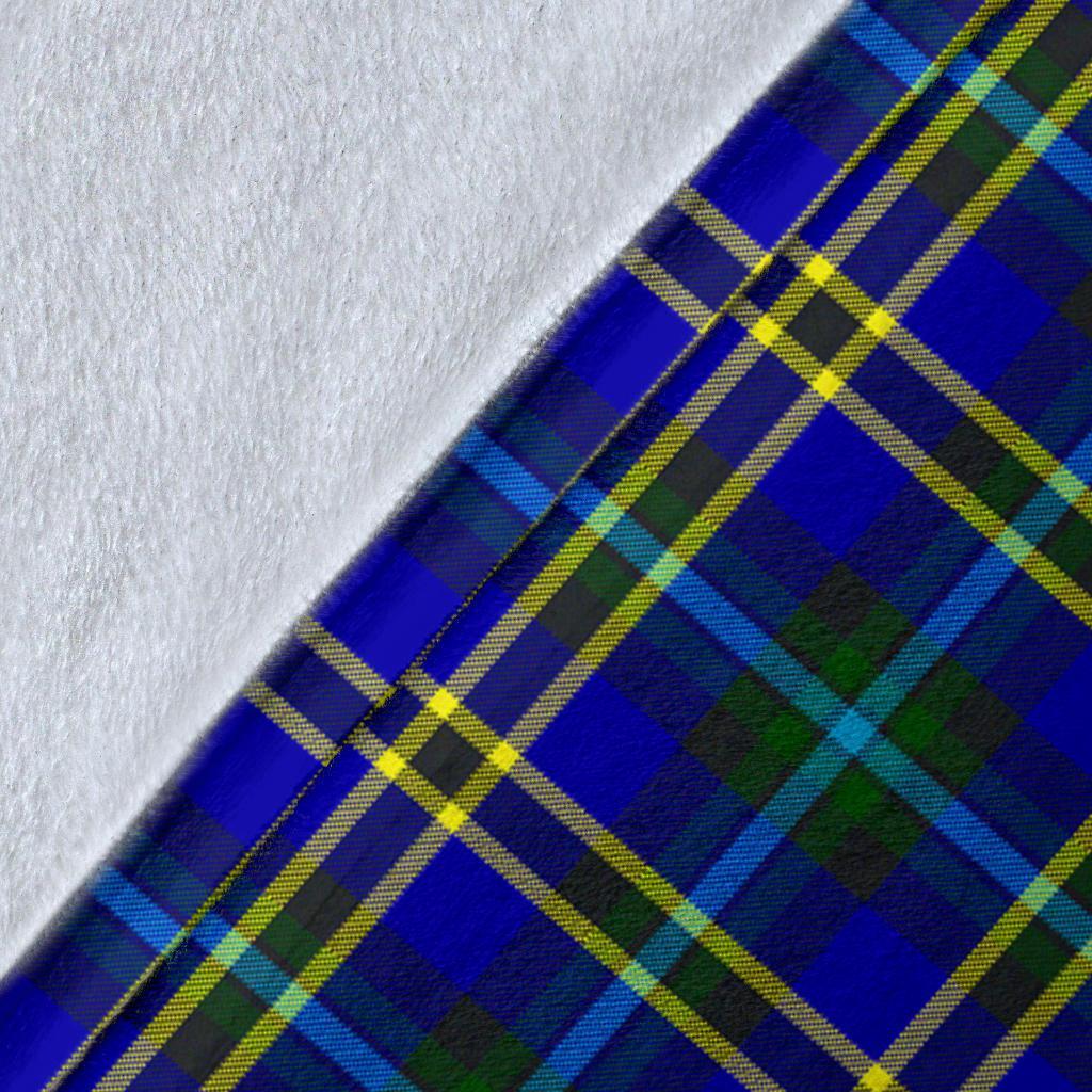 Weir Modern Tartan Crest Blanket Wave Style